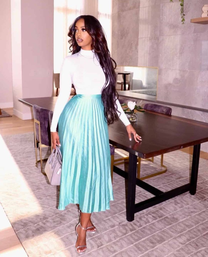 Corporate Chic: How to Stay Stylish and Feminine in Male-Dominated Fields