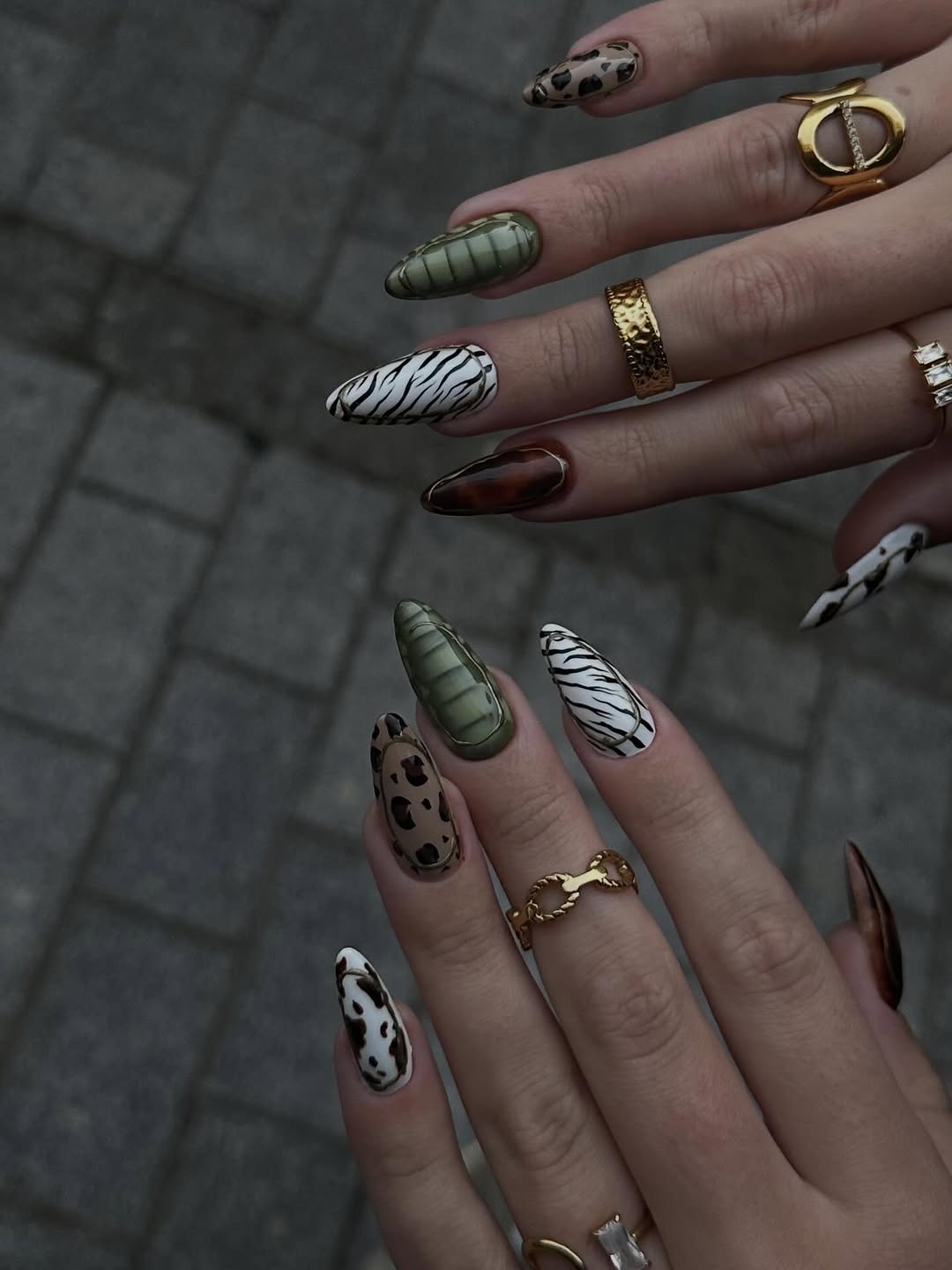Crocodile Print Nails Are Back & These 50+ Design Look Better Than Ever